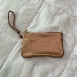 Adrienne Vittadini Wristlet with built in phone charger